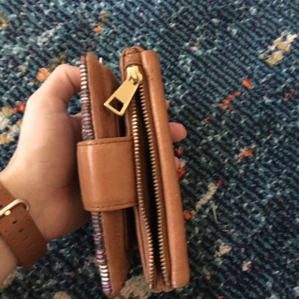 Fossil Wallet - Picture 2 of 8